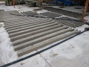 10- Beton Kivi Direkleri, Çit Direkleri ve Korkulukları